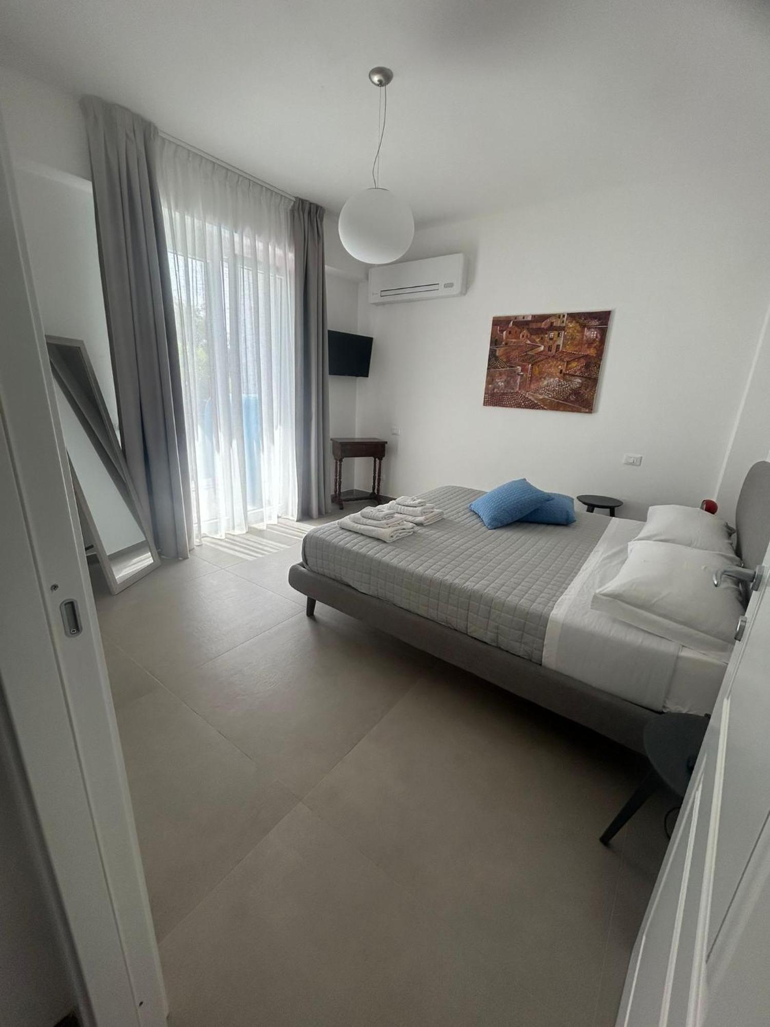 Mondello Felix - Appartamenti In Villa A 600M Dal Mare Exterior foto