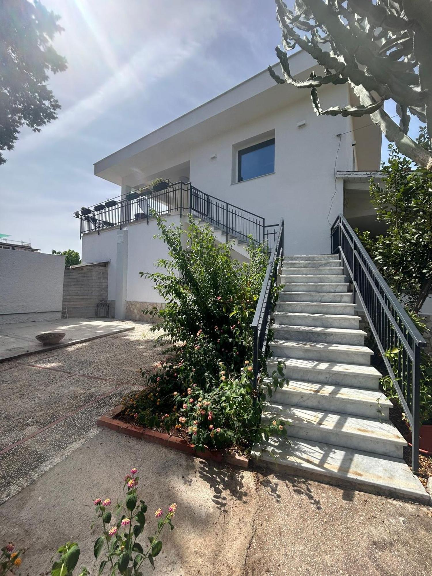 Mondello Felix - Appartamenti In Villa A 600M Dal Mare Exterior foto