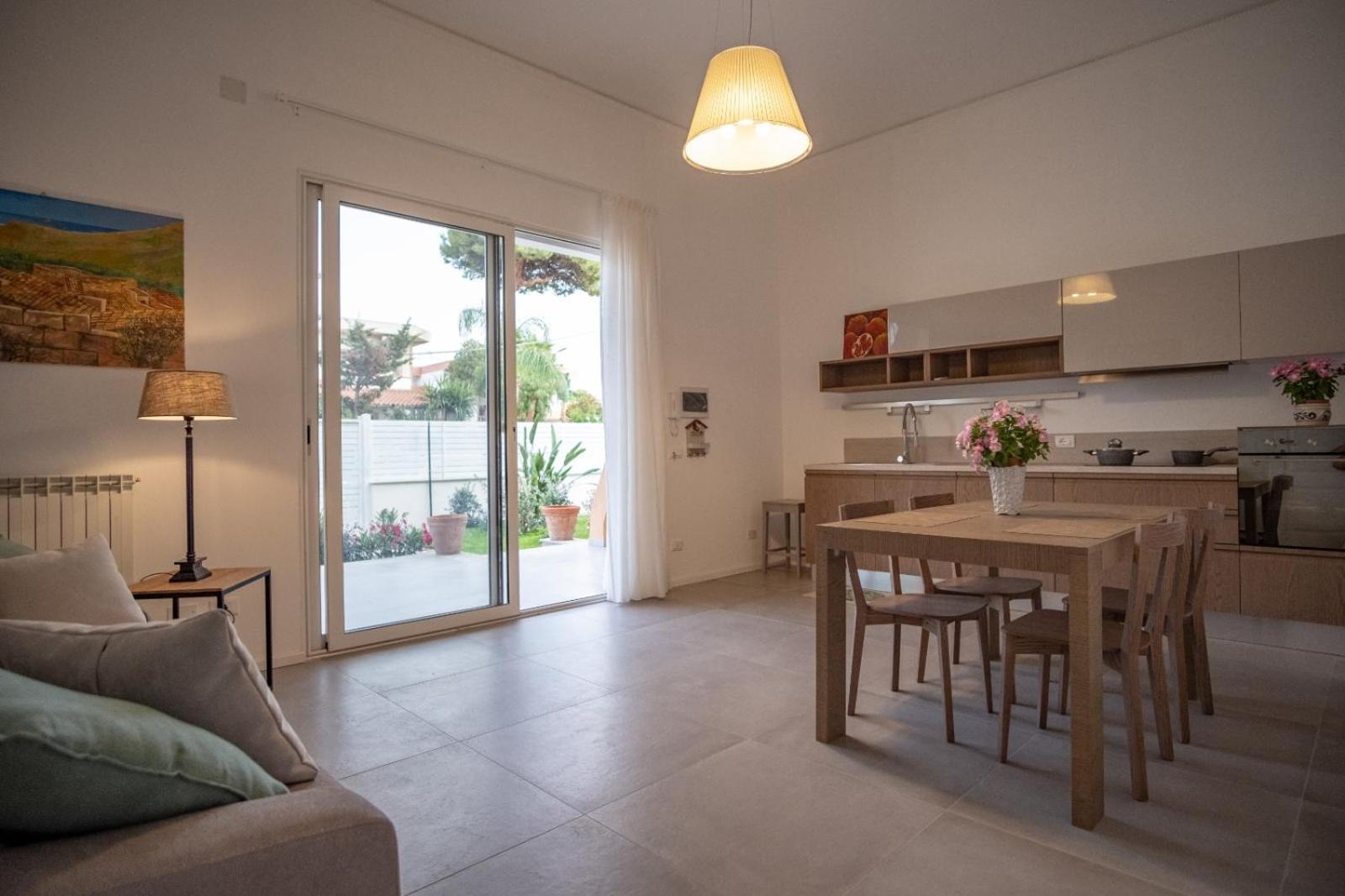 Mondello Felix - Appartamenti In Villa A 600M Dal Mare Exterior foto